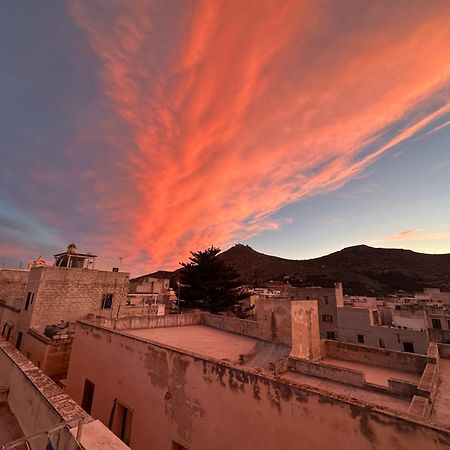 Al Centro Del Centro - Favignana Leilighet Eksteriør bilde